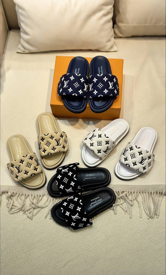 Vuitton Loui .馿家￣￣￣￣￣ ★顶级版本 ★原版开发 独家开模 ★码数35 45 多色可选