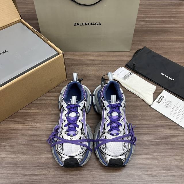 顶级版本 Balenciaga Phantom Sneaker 巴黎世家全新做旧 #3Xl 十代渐变紫色潮流跑鞋。 在延续 Track Trainer 户外轮廓