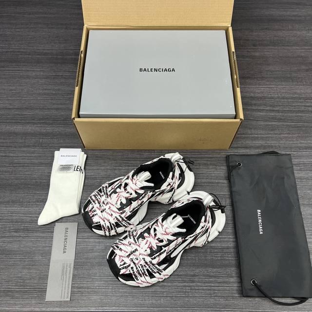 纯原版本Balenciaga Phantom Sneaker 巴黎世家全新做旧3Xl Logo绑带做旧潮流跑鞋 在延续 Track Trainer 户外轮廓和复