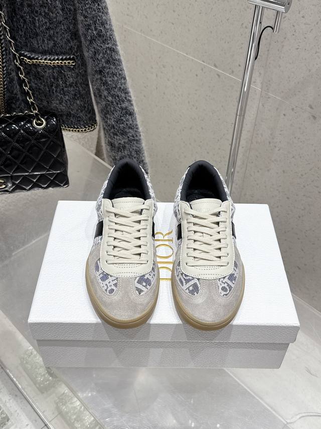 情侣款 顶级版本2025 Dior 迪奥最新 B01系列 Matchpoint 情侣款 德训鞋 休闲 运动鞋 休闲板鞋 原版购入开发 做货 这款 B01 Mat