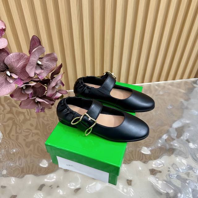 顶级版本Bottega Venet* 奶奶单鞋 葆蝶家Bv最新款Adamo系列 女款两穿乐福鞋 原版购入开发 做货 Bottega Veneta 以 90年代自
