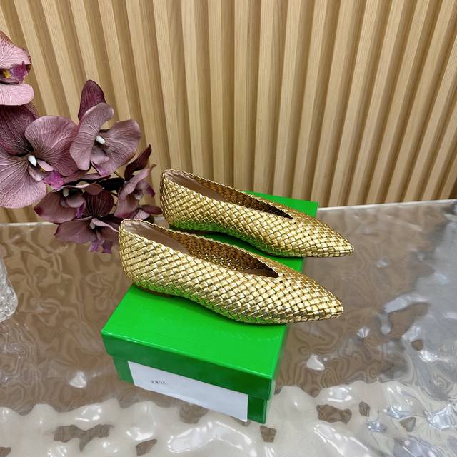 顶级版本Bottega Venet* 奶奶单鞋 葆蝶家Bv最新款Adamo系列 女款两穿乐福鞋 原版购入开发 做货 Bottega Veneta 以 90年代自