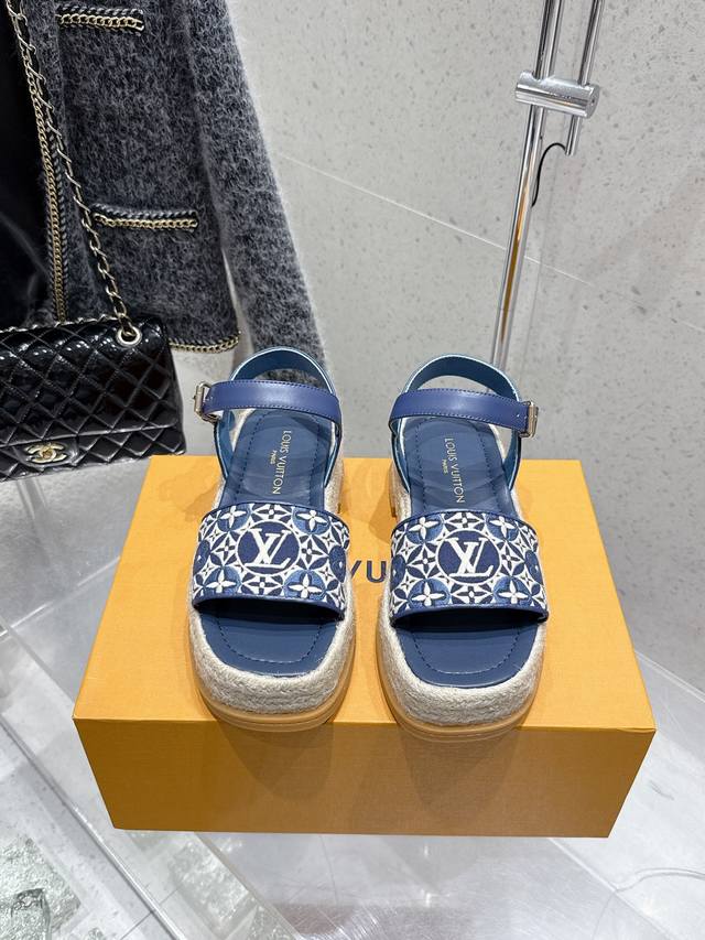 顶级版本 2025Ss春夏新款Louis Vuiteeon Lv Maya Flatform 凉鞋 樱桃系列 草编防水台厚底凉鞋 本款 Maya Flatfor