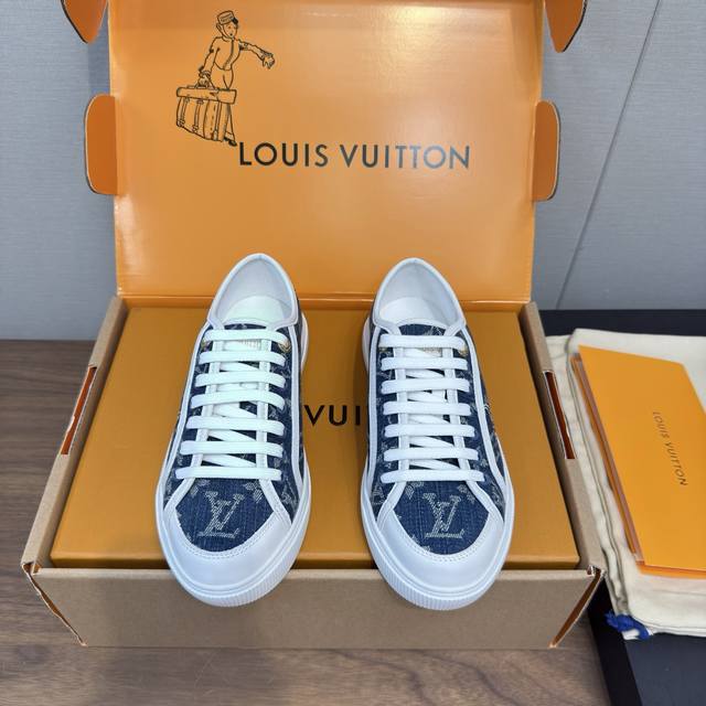 Lv 路易威登 2025 春夏新款 顶级版本 专柜主打最新款 帆布鞋 硬货上新 百搭日常 休闲 高级感十足！国内外博主刷爆的一款，复古又时髦 上脚美炸了！官网主