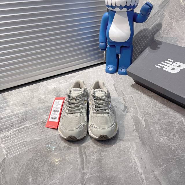 出厂 New Balance 夏季新款复古老爹鞋运动休闲跑步鞋 Ml860Xd2 尺码：35.5 36 36.5 37.5 38 38.5 39 40 40.5