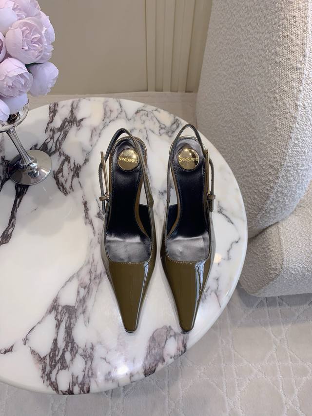 出厂价P 顶级版本 Saint Lauren* Ysl 杨树林新款小金条尖头后空高跟鞋 小姐姐的美丽尤物高跟鞋 优雅迷人性感 女人味十足 鞋面小牛皮 内里垫脚羊