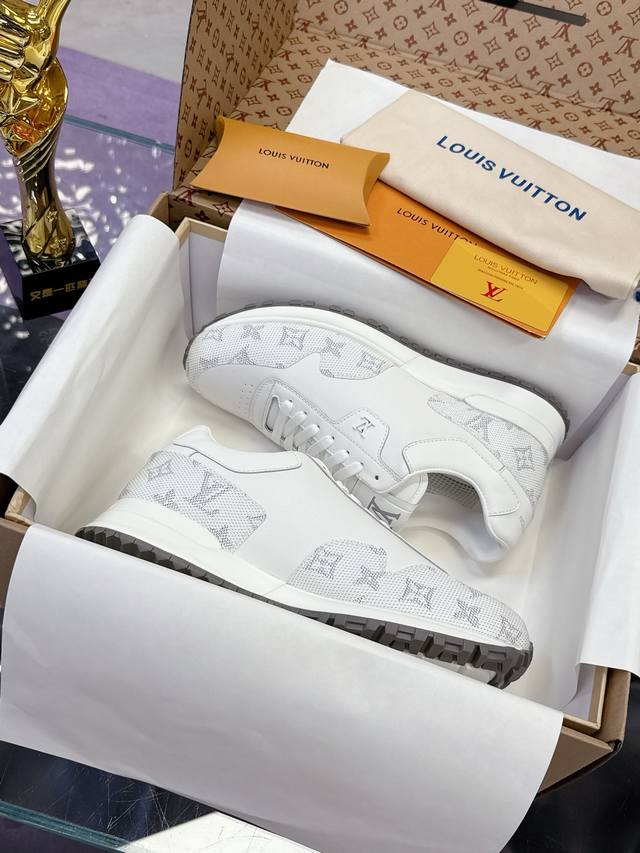 出厂价Pp : Lv 男鞋系列 路易威登系列运动鞋系列 永不过时 热门 热卖 热看 耐穿 耐磨 最新潮鞋休闲鞋 2025 官方新增颜色 新品春夏季舒适进口定制原
