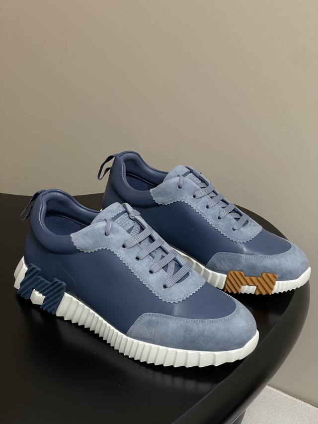男20-顶级品质 配豪华包装礼品盒 Hermes 爱马仕H家 25新款Bouncing皮面系列运动鞋厚底休闲鞋情侣款小白鞋 双色情侣款H运动鞋！鞋子本身重量很轻