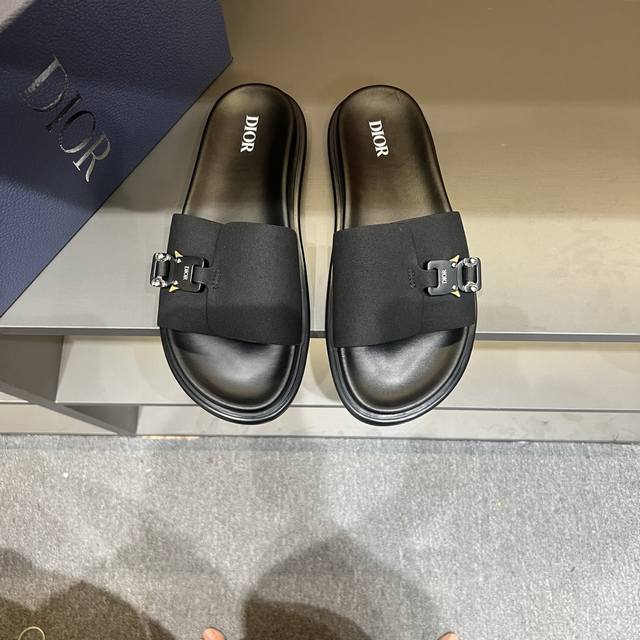 Dior迪奥 Size:38-45 Dior迪奥 最新款H-Town 系列 Oblique 厚底 拖鞋 凉鞋 原版购入开发 做货 这款 Dior H-Town