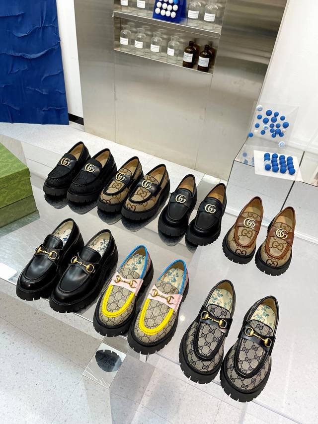 冲量价: 男+10 Cucci古驰23早春新品！原版开发高版本，男女款都有 开边珠，品质保证始终如一，欢迎各位老板上图大卖！ 码数：女35-40，男39-44
