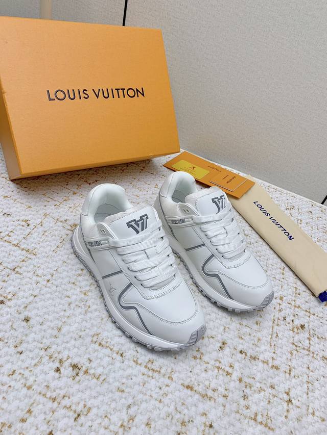 出厂 高版本 ■Lv路易威登 L家驴牌Runner Tatic系列 厚底 休闲 运动鞋 跑鞋 原版购入开发 做货 本款 Lv Runner Tatic 运动鞋融