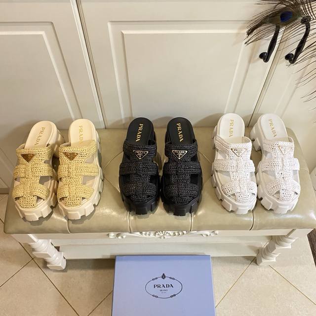 出厂价P ，普拉达Prada新款厚底拖鞋，草编面，羊皮里，35-40码 41码可定做不退换
