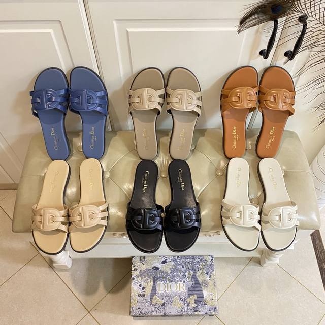 出厂价Pp橡胶底 ，真皮底 ，迪奥Dior 新款，牛皮面，羊皮里，35-41码 42，43码定做不退换
