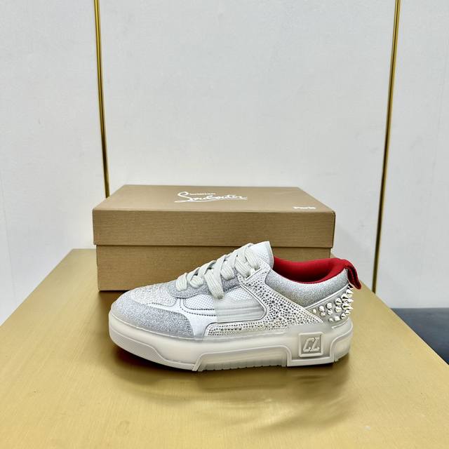 出厂价Pp钻面 王俊凯 杨幂 丁程鑫 陈牧驰王子异 同款Christian Louboutin路铂廷 新品 Astroloubi 男女同款厚底运动鞋红底鞋时尚与