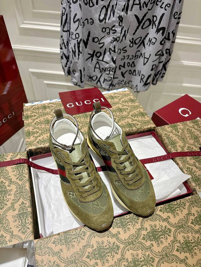 出厂 配全套飞机盒Gucci25S春夏系列新款女士运动鞋裸部绑带可拆卸可调节超轻超舒服整双鞋子采购Zp开发打造，全部定制材料，独家开模大底，细节全部对版出货，连