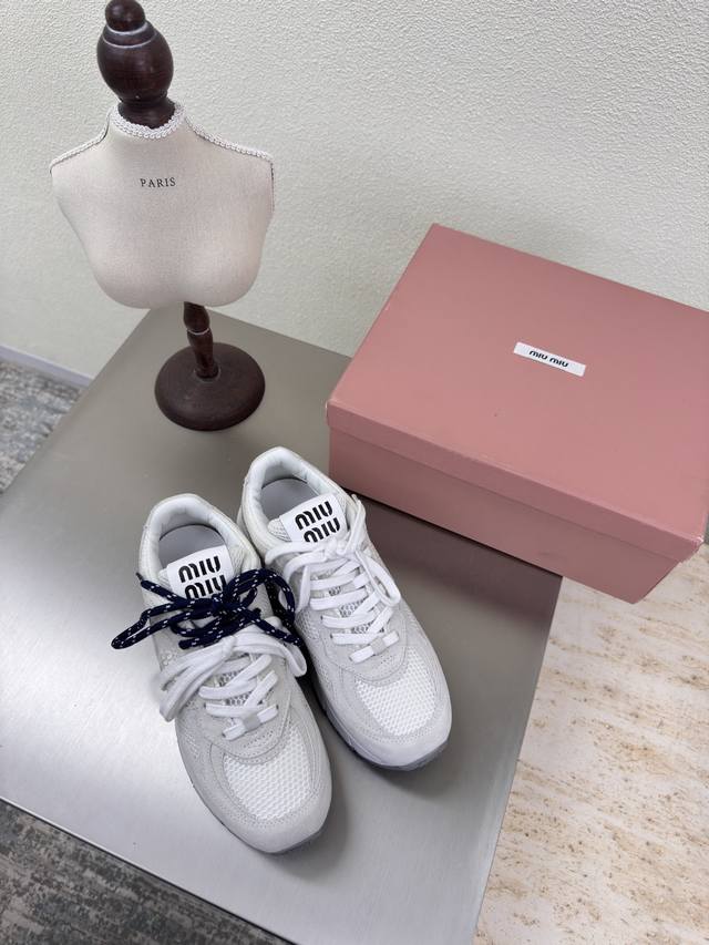 老爹鞋 Miu'miu 舒适运动鞋 水泥灰擦色 对版 厚底 设计 系列 Miu'miu 经典舒适 制作 飞机盒10 原版一致 成型防滑大底 高版本 面料 牛反绒