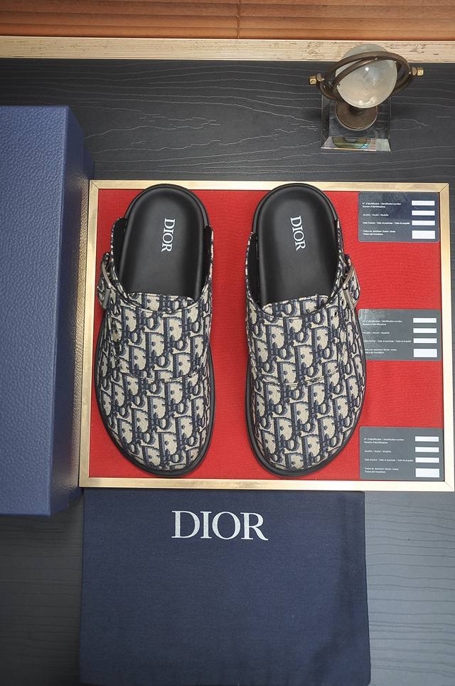 出厂价P 迪奥Dior 市场最高版本拖鞋新品Christian Dior-克里斯汀 专柜顶级原单货可随意对比原版无论从楦型 材质面料 走线 以及内里材质制作工艺