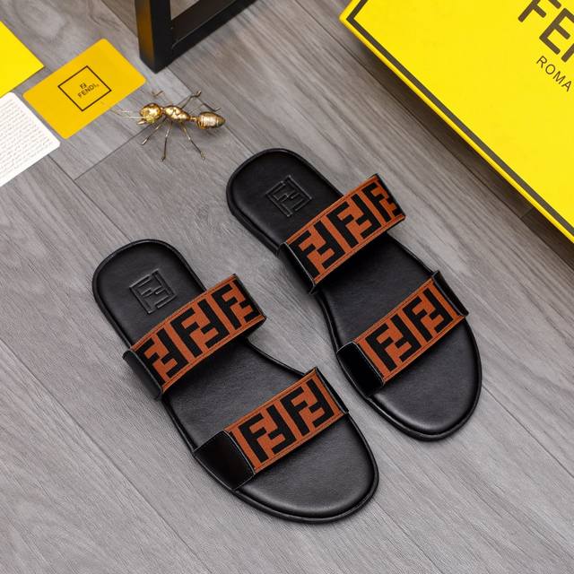 商品商标：Fendi 芬迪 拖鞋 正码码数: 38-44 商品材料：精选原版鞋面，原版大底