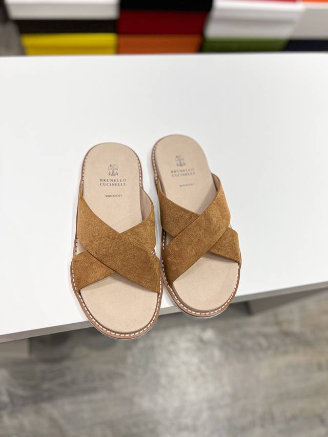 Brunello Cucinelli 布鲁内洛 库奇内利 -高端品质 原单休闲凉拖鞋 -大底：超轻反绒牛皮包水台 Tpu发泡；组合成型大底 -超高品控 做工精细