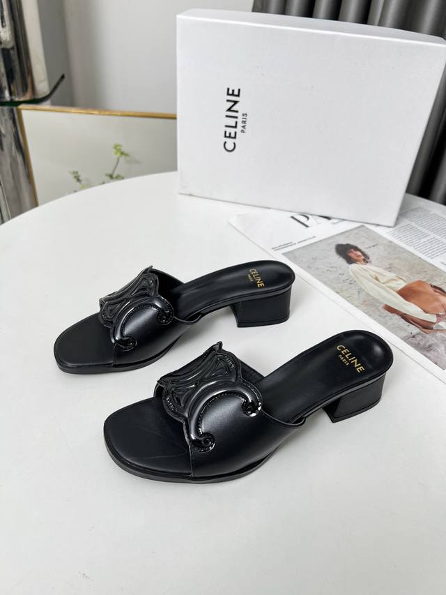 真皮大底230 Celine 赛琳头层牛皮面，羊皮内里。原版油边工艺# Celine 颜色：黑色，白色，棕色，杏色，酒红 尺码：35-43