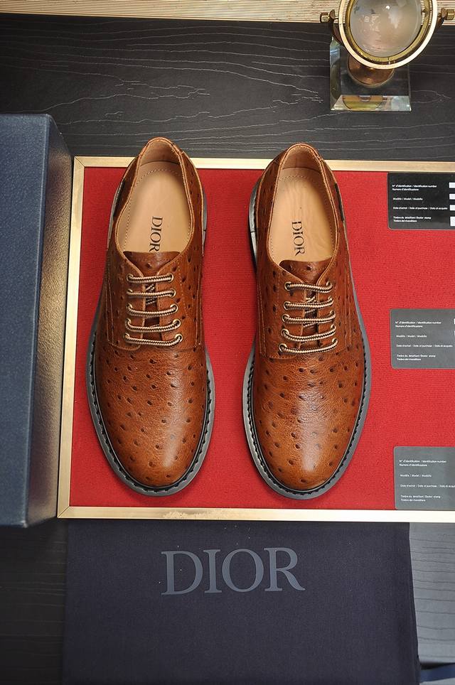 出厂价P Dior 牛皮内里 迪奥原版1:1高品质出厂，进口原版料，进口版原牛皮，牛皮内里，原版Tpu大底，码数:38-44