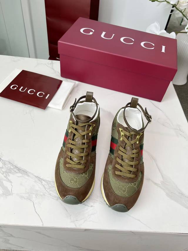Gucci 古奇 女款 新款阿甘运动鞋 轻盈舒适又百搭，这款运动鞋可两穿，可拆卸可调节踝部绑带，非常新颖的设计，细节满满，彰显复古运动情怀 女码35 40 41