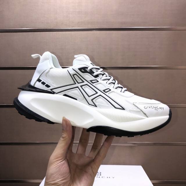 工厂P批 Givenchy.纪梵希 专柜同步发售鞋面：意大利进口品牌印花布匹 尽显奢华，透气网布内里加上双层组合，脚感舒适，鞋底：原厂特供橡胶发泡大底，轻便，舒