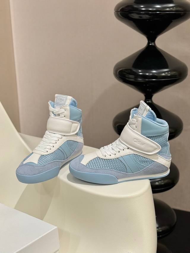 实价: Chloe 克洛伊 蔻依 25春夏新款 德训鞋 面料：进口牛皮 进口环保麂皮 原版开模纱网 大底：Tpu大底 超轻耐磨绒组合，Size：#35-41 4