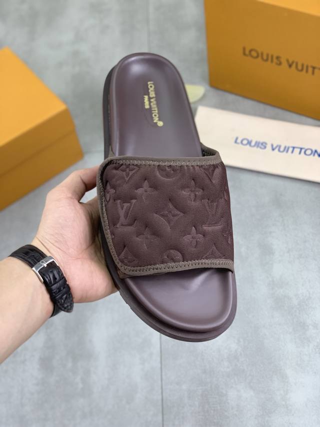 工厂P价P 实价 原单品质 Louis Vuitton 官网爆款路易威登 Lv男士拖鞋 同步发售 ！意大利进口原版面料 原厂特供原版底 码数：38-44 45定