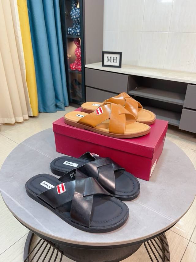 出厂价P 巴利 Bally 专柜同步新款，品牌织带交叉人字拖鞋采用牛皮拼品牌织带 金典配色红咖黑咖，楦型原版调试大货对原版标准码数：38–44