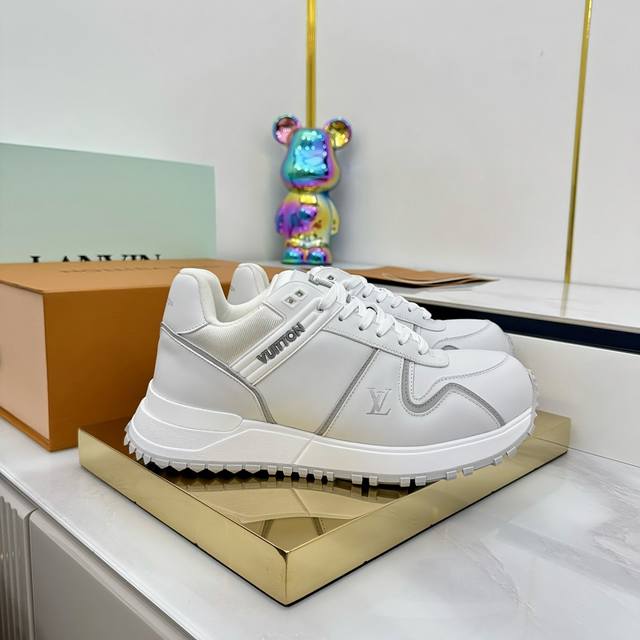 驴牌胖丁鞋！！！ Lv路易威登 L家驴牌Runner Tatic系列 厚底 休闲 运动鞋 跑鞋 原版购入开发 做货 本款 Lv Runner Tatic 运动鞋