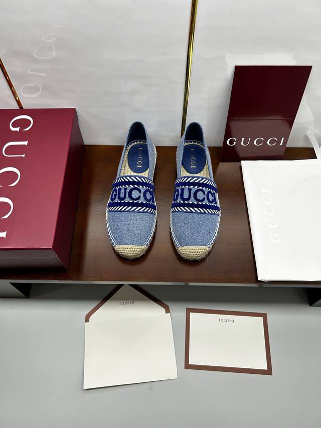 Gucci 2025Ss新款马衔扣女士新款渔夫鞋 这款鞋采用Gg帆布绣花工艺制 成整双鞋子采购Zp开发打造，全部定制材料，独家开模大底，细节全部对版出货，连包装