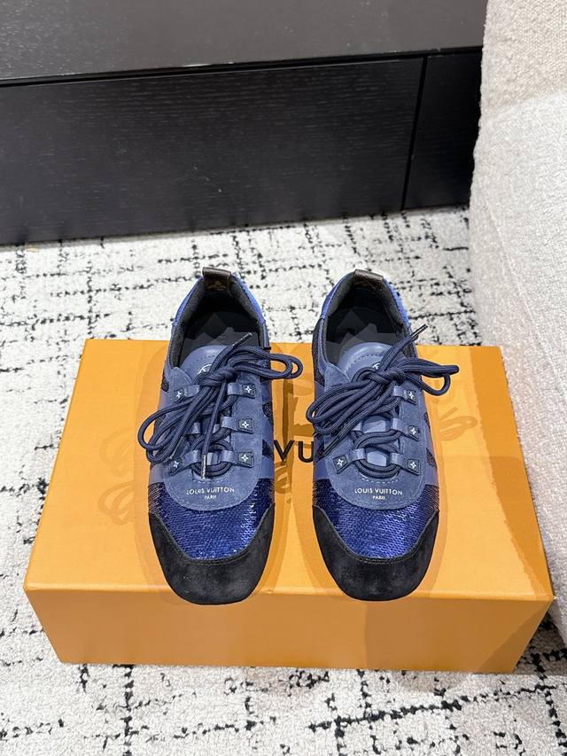 顶级版本 #情侣款 Lv路易威登 L家 驴牌 25 最新Sneakerina系列 情侣款 芭蕾运动鞋 德训鞋 休闲 平底鞋 球鞋 原版购入开发 做货 这款Lv