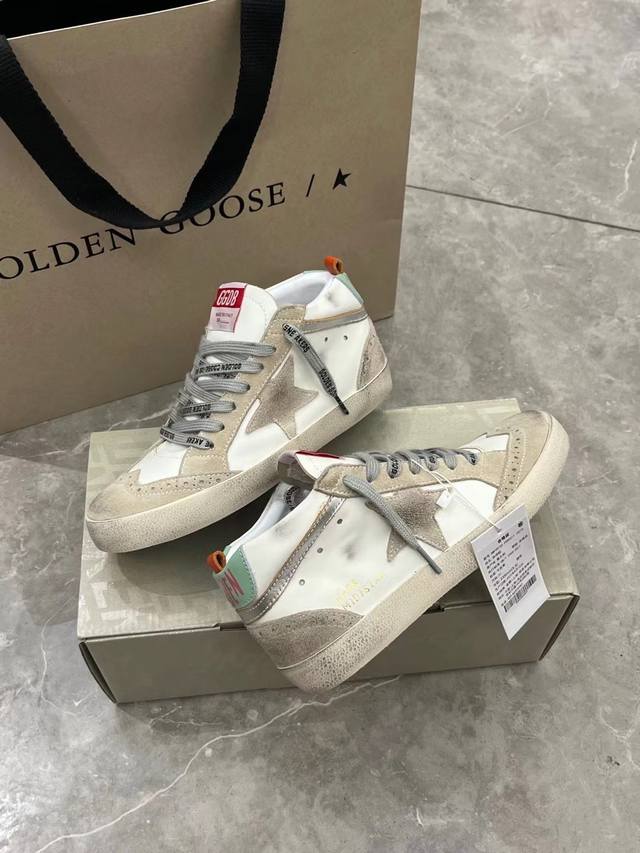 绿尾银星高帮情侣款顶级牛里高版本.低端勿扰！ 包装:升级新包装..证书，卡片，吊牌，布袋， Ggdb Slide黄金鹅小脏鞋高邦Golden Gse Delux