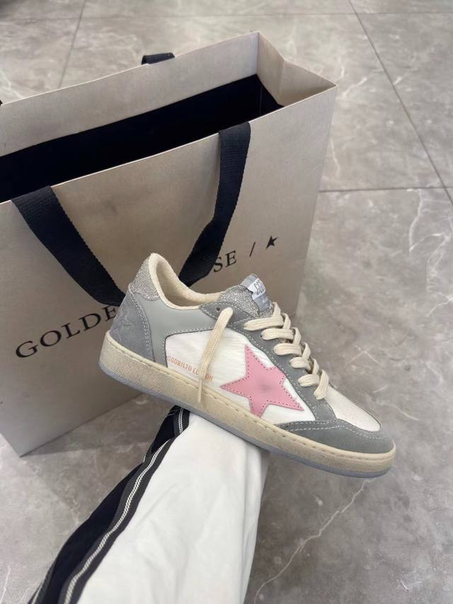 灰拼粉星情侣款高版本.低端勿扰Ggdb Ballstar 限量款！爆款情侣款！ 新款来袭 个性涂鸦，好看又百搭，细节拉满～ 今年最新版面 官网专柜限定款 高版本