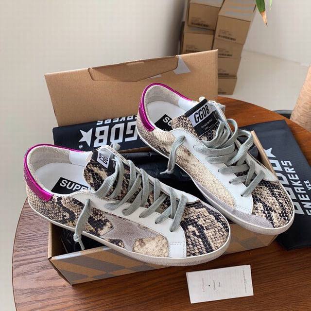 红尾蛇纹皮情侣款.原版复刻牛里高版本.低端勿扰！ 2025新款 Ggdb Star 小脏鞋黄金鹅脏脏鞋高版本男女情侣款单鞋Golden Gse Deluxe B