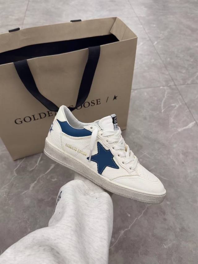 新款蓝星情侣款代购级新色低端勿扰 Ggdb脏脏鞋 2025春夏季新款Ggdb Ballstar 黄金鹅运动鞋休闲德训小脏鞋系列 打破传统审美，小脏鞋做到了明星私