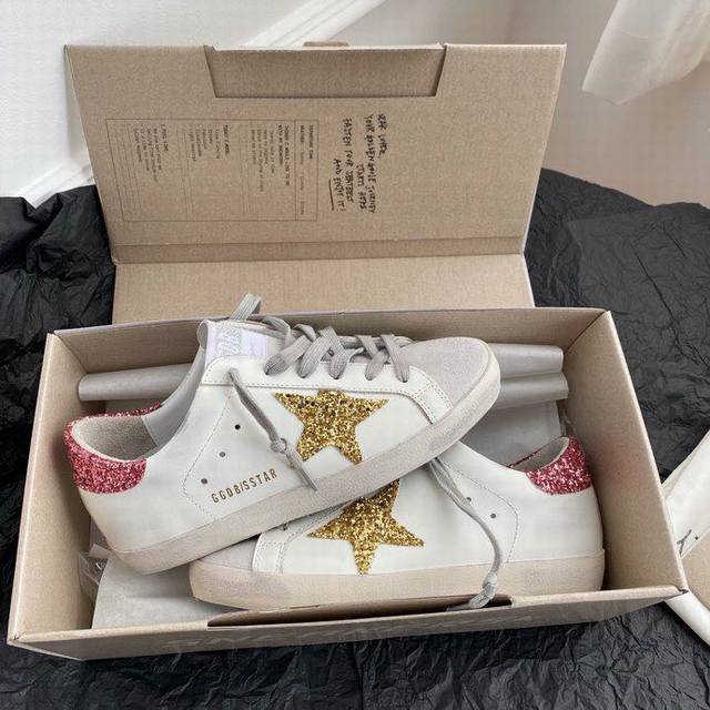 亮片粉尾金星情侣款.代购原版复刻高版本！低端勿扰 Ggdb Star黄金鹅脏脏鞋高版本男女同款情侣鞋 2025新款小脏鞋爆款四季单鞋Golden Gse Del