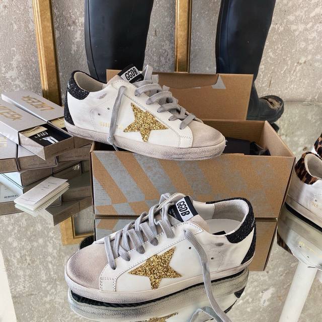 长期做货.订单询价 亮片黑尾金星情侣款. 代购原版复刻高版本.低端勿扰 Ggdb Star小脏鞋高版本男女情侣款2025新款单鞋Golden Gse Delux