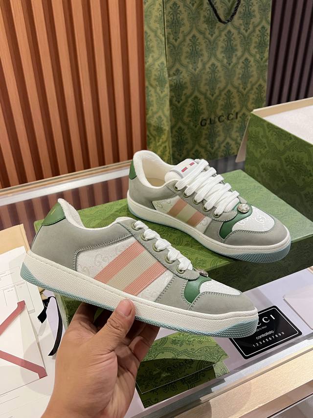 冲量价: Gucci脏脏鞋 顶级工厂P品质，专柜一比一无可挑剔，穿上脚舒适度燃到爆表 复古做旧元素，鞋舌水洗复古标，金属双Glogo相识度99%，满面的Gucc