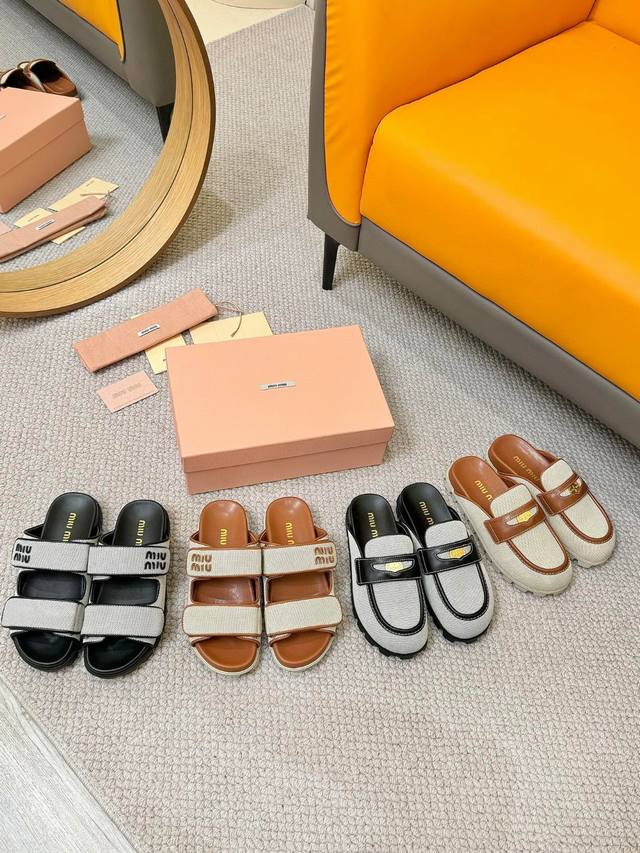 Miumiu 2025春夏新款钱币凉鞋 罗马厚底魔术贴凉鞋 拖鞋 半拖 最新走秀款，经典升级 舒适度与时髦度并存 每个颜色搭配都好看，设计搭配不同风格需求 鞋面