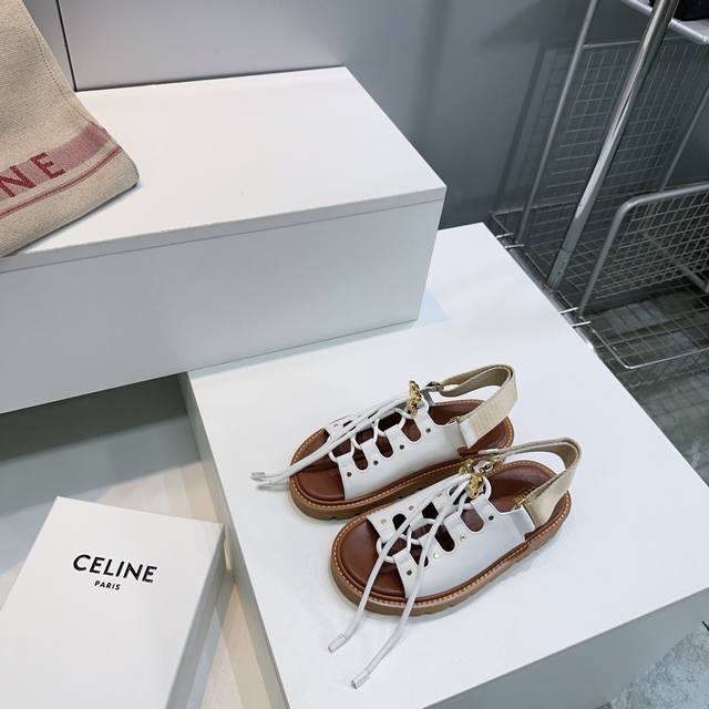 高品质出厂 ！顶级品质Celine赛琳2025春夏最新款凯旋门五金扣水台厚底时髦罗马凉鞋夏天搭配袜子 简直绝绝子了原版购入开发 依旧最高输出还原原版！ 鞋面采用