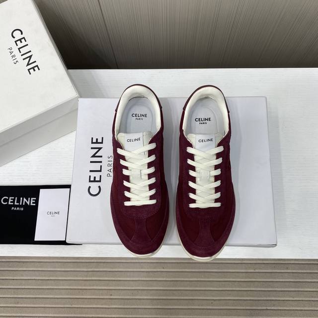 出厂价P Celine*思琳赛琳 2025Ss新款徽标系带休闲运动鞋轻便跑步鞋 小白鞋 简单舒服，干净利落，百搭显腿细，无论是单穿还是搭配阔腿裤，都非常好搭，高