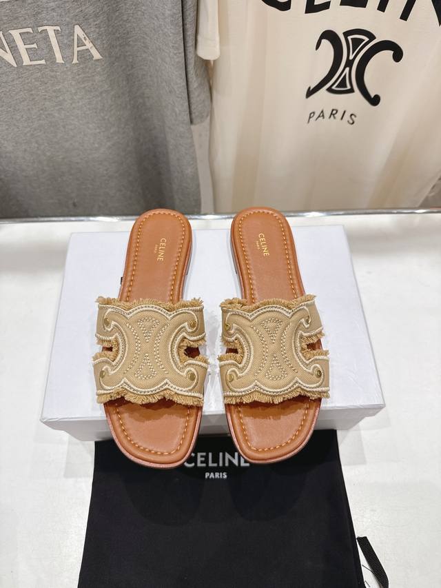 高版本出厂 Celine*塞琳2025Ss思琳初夏新款凯旋门Logo凉拖鞋 高级感十足 网红Ins种草神器、非常复古风、气场十足单品、设计风格非常新颖、高档且非