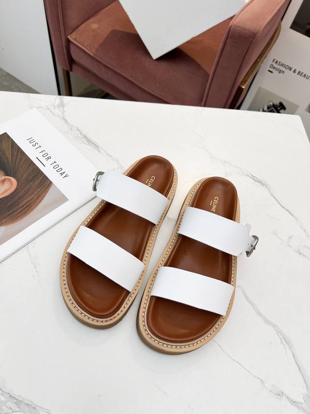 出厂价Pp Celine 赛琳 春夏新品凉鞋五金扣饰原版1:1定制鞋面采用全油边工艺，楦形流畅完美，上脚百搭舒适 颜色：黑色，白色，棕色 内里：羊皮，面料：牛皮