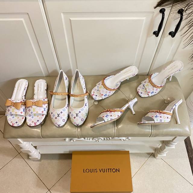 出厂价P ，路易威*Lv新款拖鞋，顶级品质，经典老花面，羊皮里，真皮大底，35-39码 34，40，41，42码定做不退换