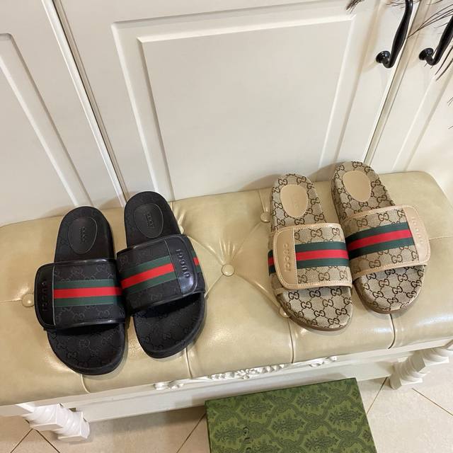 出厂价P ，古奇Gucci情侣款拖鞋，提花布配搭三条杠织带，橡胶底，35-45码 46码定做不退换