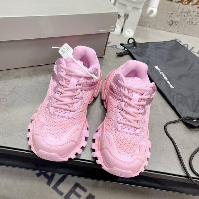 顶级版本 巴黎世家三代半 Balenciaga Phantom Trainer Low-Top Sneaker Black White 幻影系列低帮前卫复古老爹