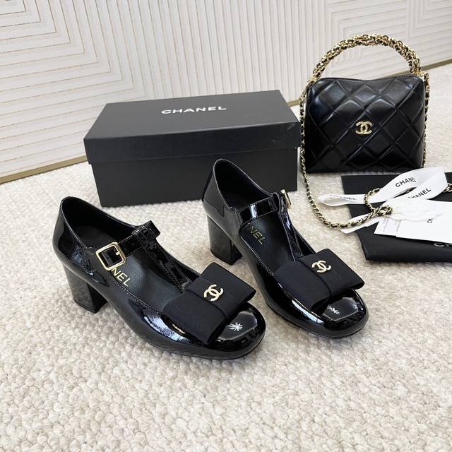 代购版 Chanel香奈儿 小香家25年春夏新品 织布蝴蝶结玛丽珍粗跟单鞋 牛皮 原版大底 跟高:约6Cm左右 正码:35-39订做40.41不退不换