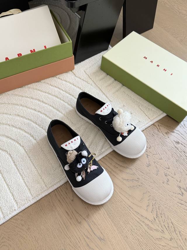 Marni2025春夏大头鞋高版本 高端版玛尼爆拆原版 极度还原 最强版本 舒适度高 支持Nfc芯片扫描 全网独家正确版 码数：35-40码